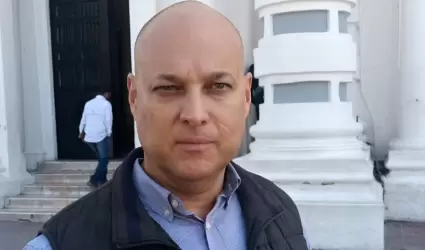 Carlos Alberto Flores, comisario de la AMIC