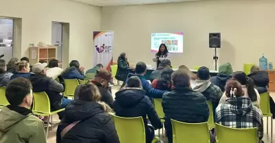 Salud comunitaria con pl�ticas nutricionales
