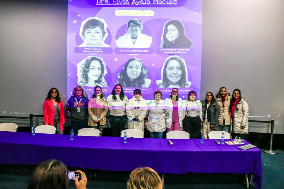 Conferencia "Charlando con Cient�ficas"