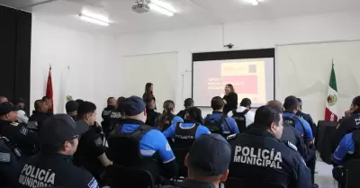 Capacitaciones a elementos de Seguridad P�blica de Ensenada