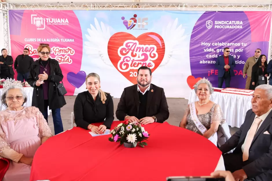 Reconoce s�ndica procuradora labor del XXV Ayuntamiento en beneficio de las y los adultos mayores