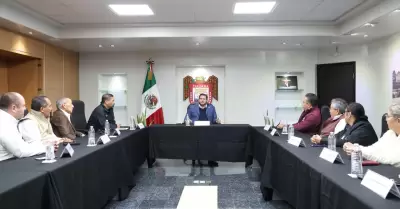 Reuni�n con directores de planteles educativos de CETIS y CBTIS
