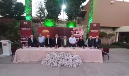 Homenaje a Samuel Oca�a