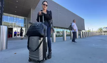 Primera "Dreamer's Mom" regresa a EEUU a 14 a�os de su deportaci�n