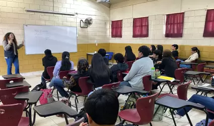 Foro "J�venes construyendo un mejor futuro"