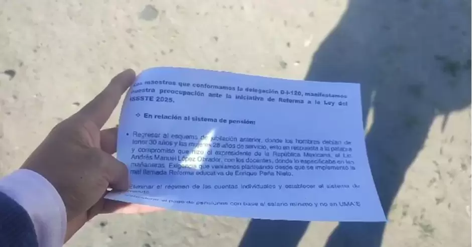 Maestros vuelven a manifestarse en contra de la reforma al Issste; advierten que seguir�n las movilizaciones