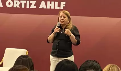 Ministra Loretta Ortiz
