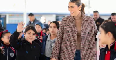 Educando con el Coraz�n en 305 escuelas de BC