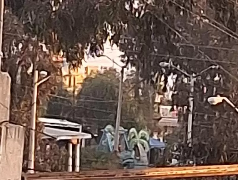 Vecinos de la colonia Reforma rechazan instalaci�n de juegos mec�nicos en el parque