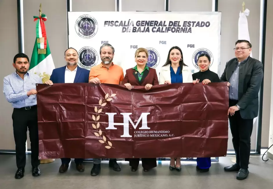 Fortalece FGE v�nculos con colegios de profesionistas