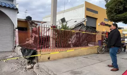 Carlos Sosa, visita a familia afectada por accidente de cami�n urbano