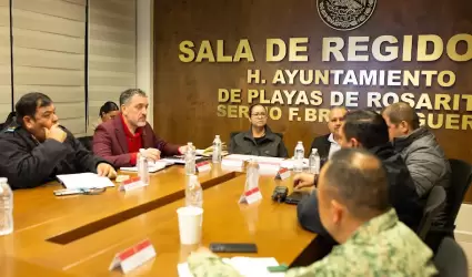 Presidenta Roc�o Adame lider� mesa para la construcci�n de la paz y seguridad en