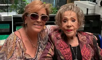 Sylvia Pasquel y Silvia Pinal