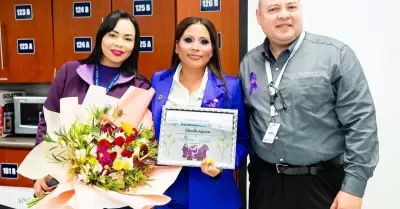 Claudia Agat�n