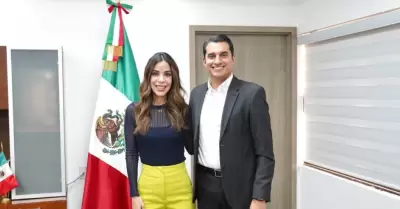 Diana Karina Barreras y Froyl�n G�mez