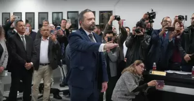 Aprueba Cabildo de Tijuana a Jos� Alejandro Avil�s Amezcua como titular de la SS