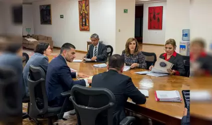 Se re�ne Gobernadora de BC con gabinete de seguridad en la Ciudad de M�xico