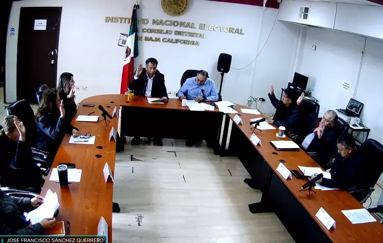 Aprueban Consejos Distritales n�mero y ubicaci�n de casillas especiales para elecci�n del Poder Judicial de la Federaci�n 2024-2025