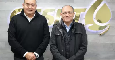 Se re�ne ombudsperson con director de la CESPT
