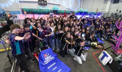 Equipo sonorense en campeonato regional de rob�tica