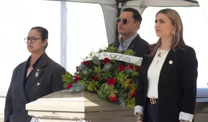 Ceremonia luctuosa en honor a polic�a municipal