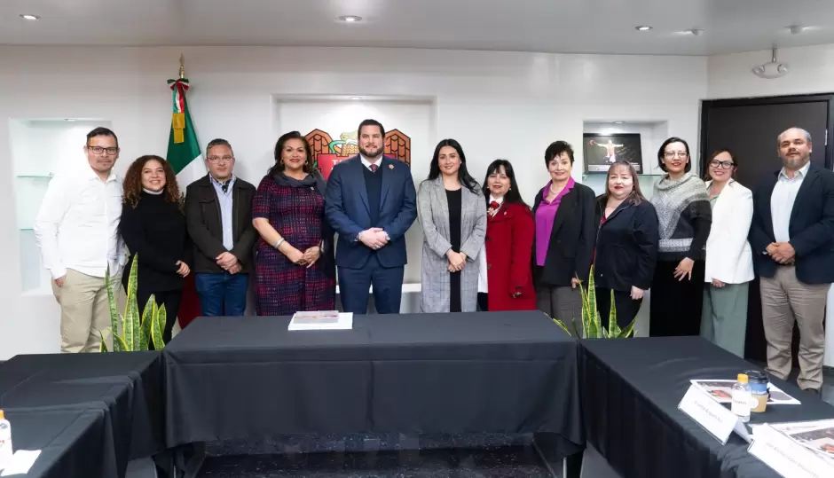 Reuni�n Ismael Burgue�o con Alma Delia Abrego Ceballos