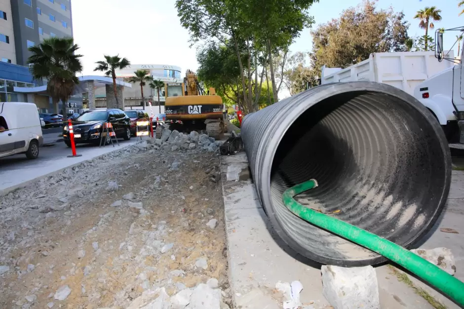 Rehabilitaci�n del colector S�nchez Taboada