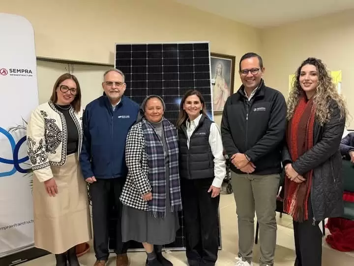 Donaci�n de un sistema fotovoltaico a la Casa Hogar del Anciano