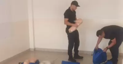 Capacitan a payasos en atenci�n de emergencias