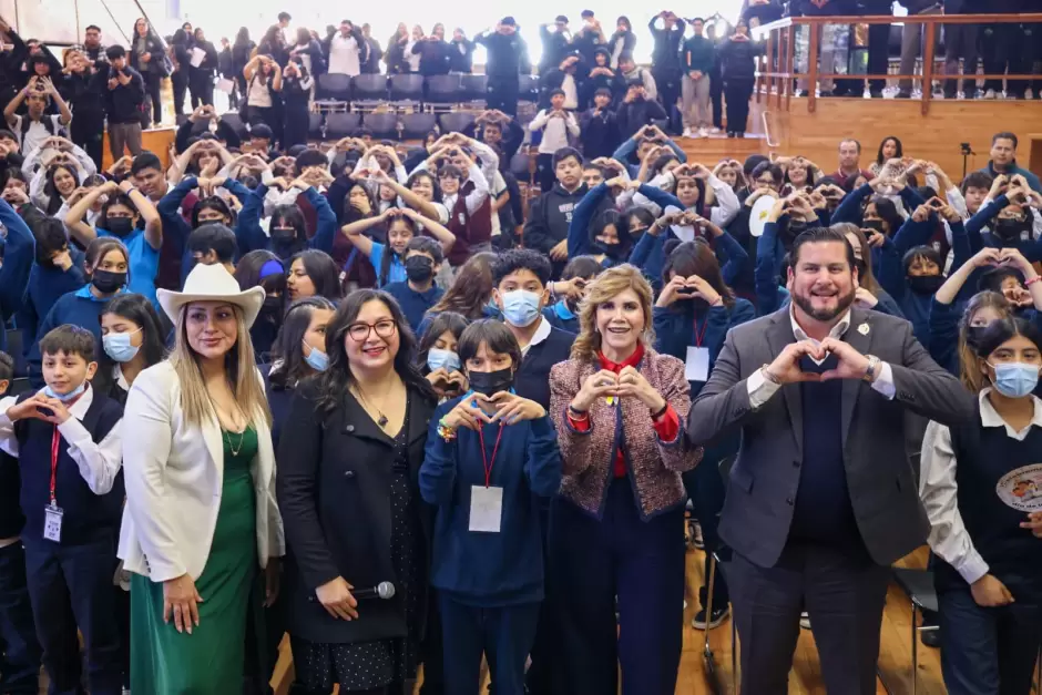 Conmemoraci�n por el D�a Mundial de la Poes�a