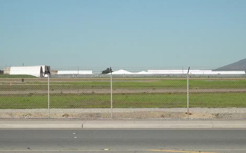 CBP cierra centro provisional de detenci�n migratoria en Otay Mesa