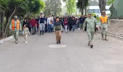 Paseo Dominical en el 28� Batall�n de Infanter�a en Tijuana