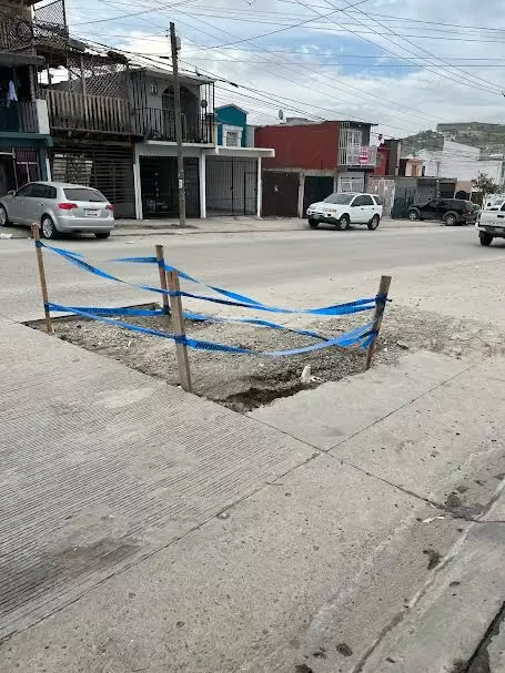 Vecinos denuncian da�os en calle Castello Blanco tras reparaci�n inconclusa de CESPT