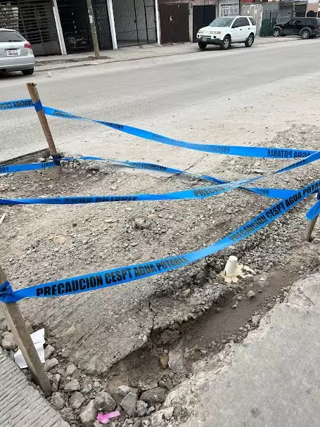 Vecinos denuncian da�os en calle Castello Blanco tras reparaci�n inconclusa de CESPT