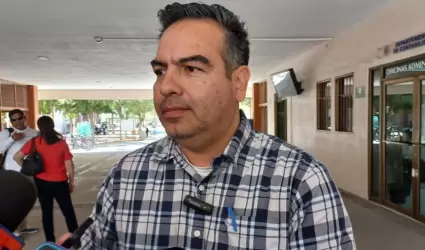 Jes�s Manuel Quiroz Castillo, presidente de la Comisi�n Electoral de la Unison