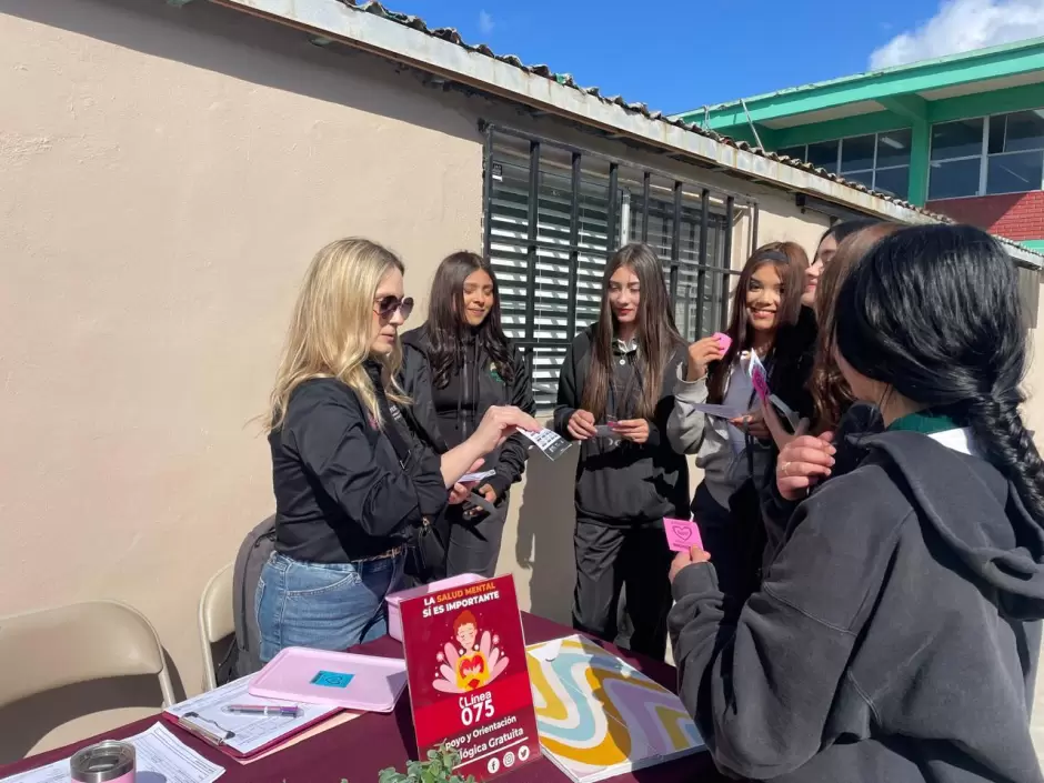 Prevenci�n del suicidio "Dale color a tu vida"