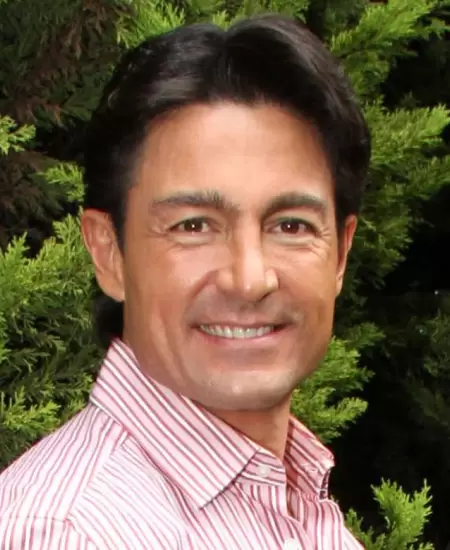 Fernando Colunga