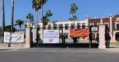 Steus cierra por horas acceso principal a la Unison