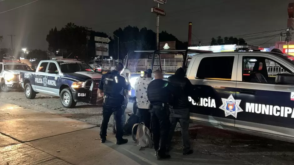 Retiran a 48 personas de la zona de la 5 y 10 por faltas menores