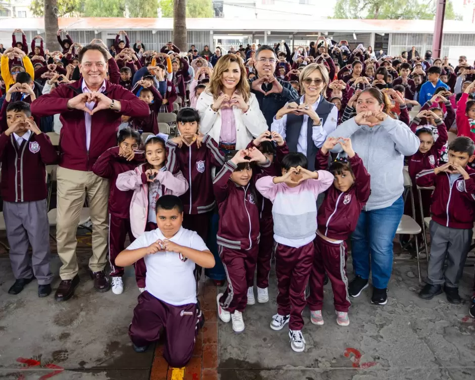 Impulsan educaci�n en Baja California