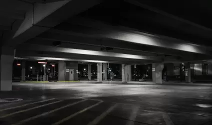Estacionamiento Vac�o