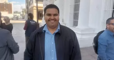 Carlos Sosa Casta�eda, titular del Imtes