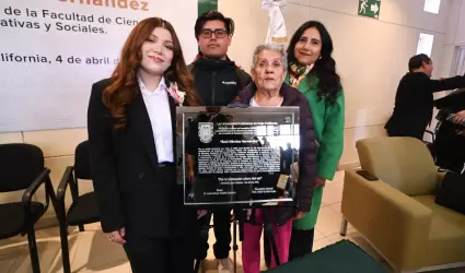 Memoria del maestro Sa�l M�ndez Hern�ndez