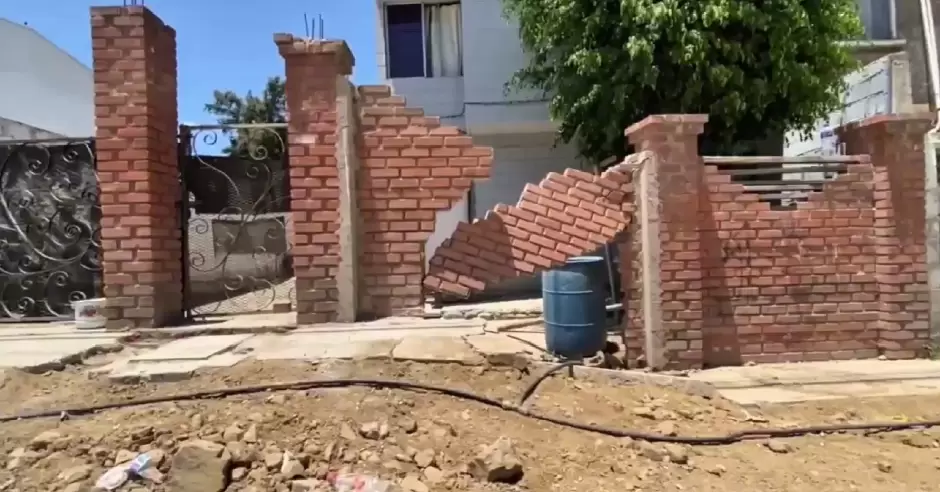 Casas en riesgo en Lomas Conjunto Residencial