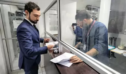 Diputado Jaime Cant�n