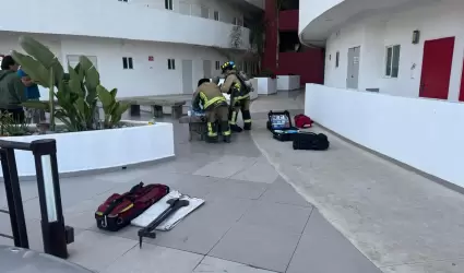 Explosi�n en edificio de departamentos de Playas de Tijuana