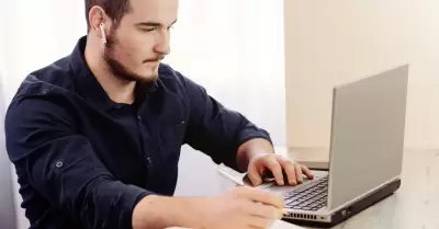 Editor de im�genes de Canva.