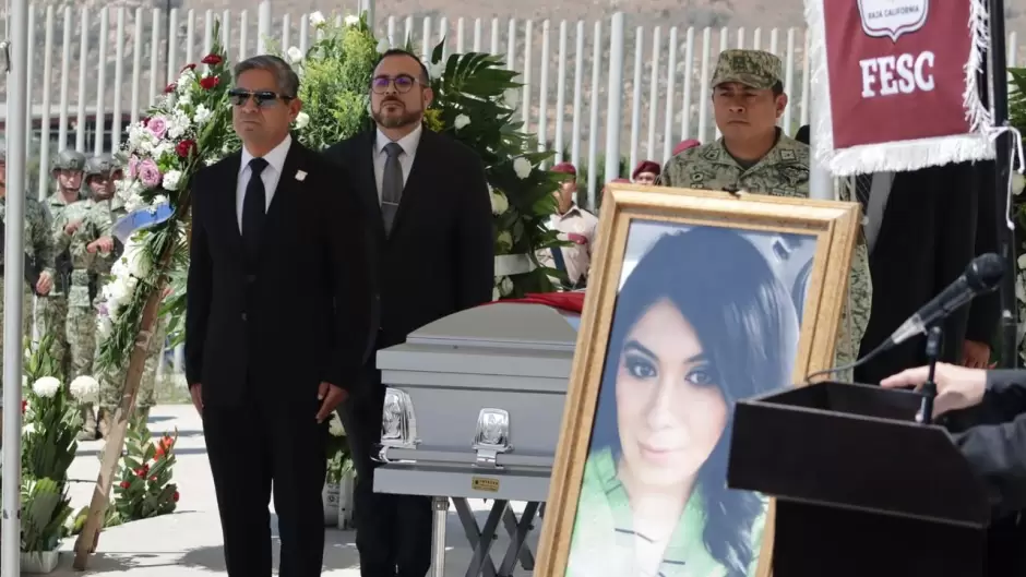 Despiden con honores a la agente Abigail Esparza Reyes