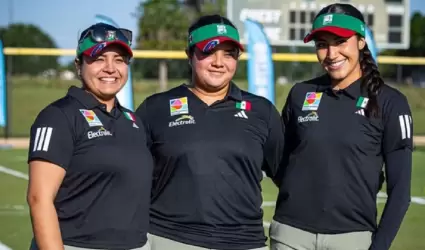 Dafne Quintero, Maya Becerra y Mariana Bernal