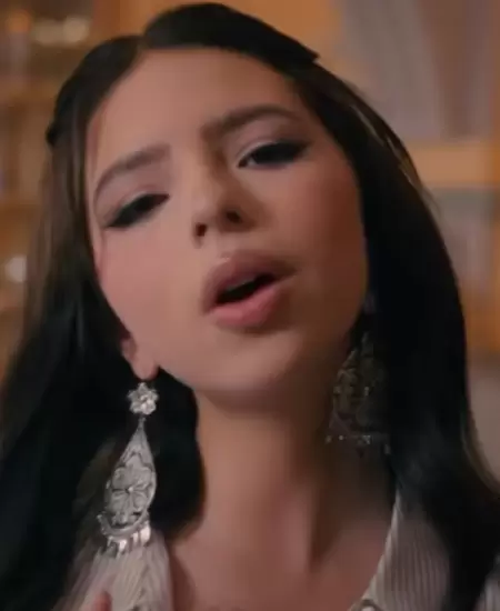 �ngela Aguilar